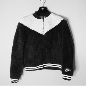 Nike Sportswear Women's Sherpa Bomber Jacket